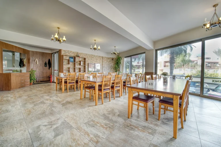 Royal-Sun-Restaurant_12